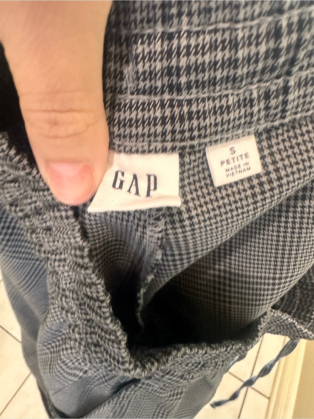 Gap mid rise twill Gray Plaid Wide-Leg Drawstring Pants petite small - Picture 10 of 10